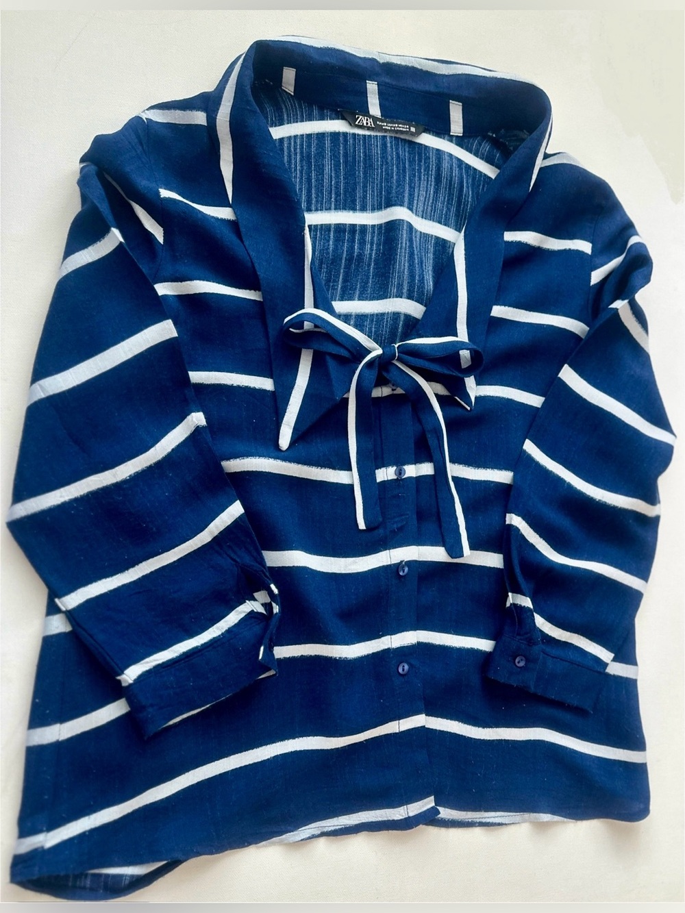 Zara women’s Navy and White Striped Long-Sleeve Top.  Size XS.